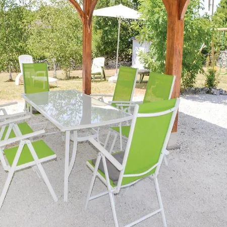 Dom wakacyjny Three-bedroom Holiday In Gramat